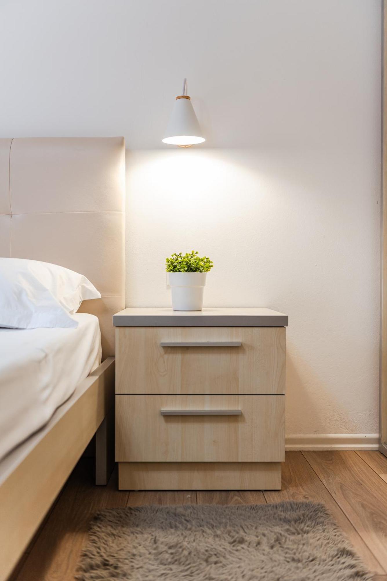 Noir Apartment By Kondo Stays ติรานา ภายนอก รูปภาพ
