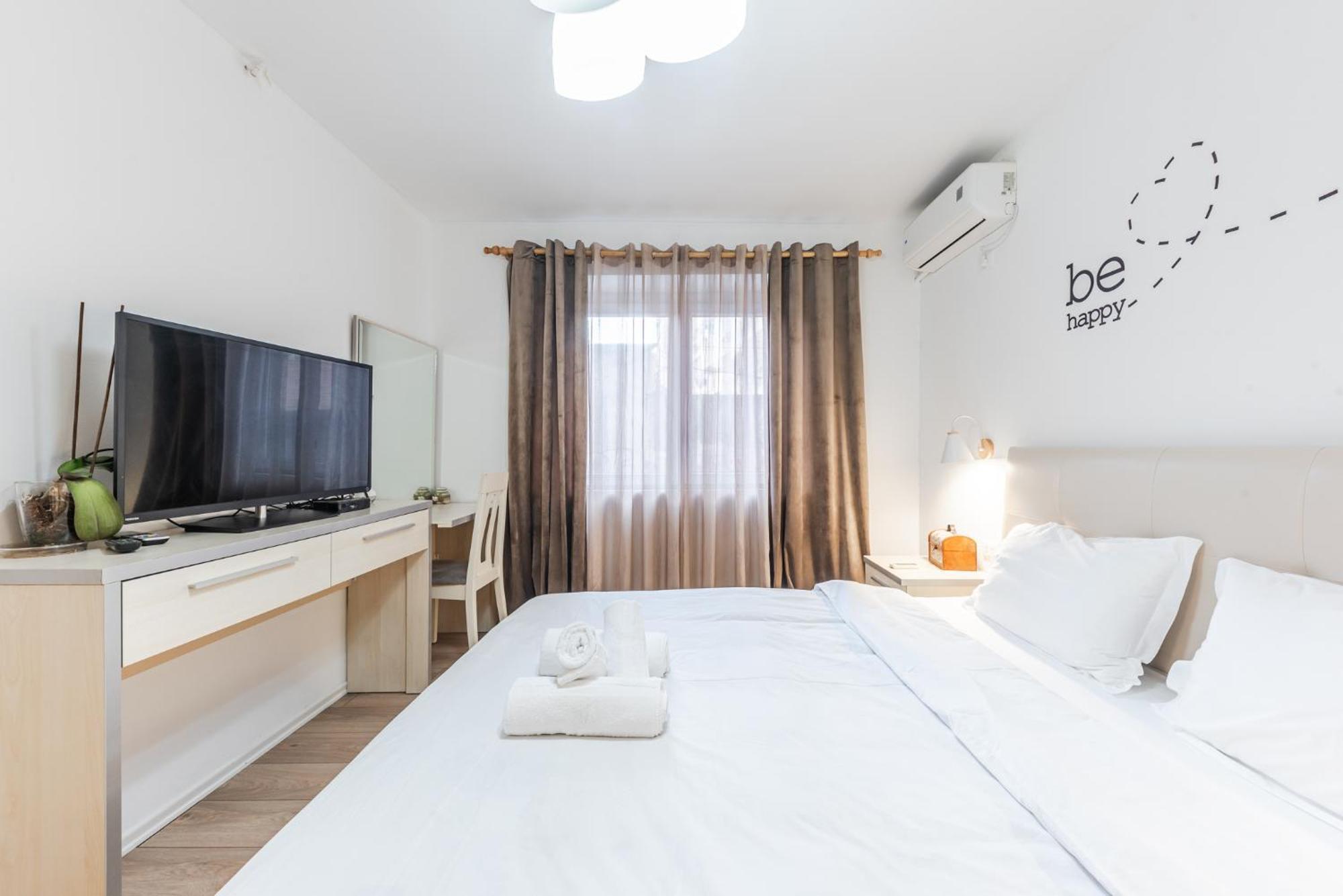 Noir Apartment By Kondo Stays ติรานา ภายนอก รูปภาพ