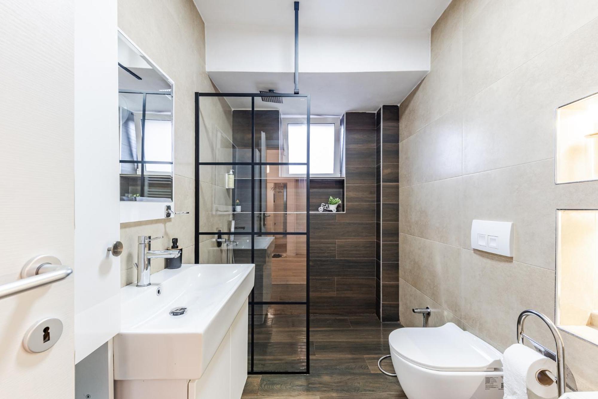 Noir Apartment By Kondo Stays ติรานา ภายนอก รูปภาพ
